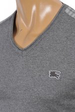 BURBERRY Men's V-Neck Sweater #232