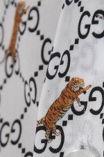 GUCCI GG tiger men's dress shirt 410